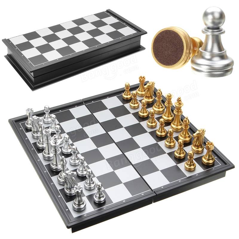 Magnetic Chess Set with Gold Silver pieces
